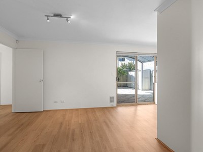 Property for sale in Innaloo : Dempsey Real Estate