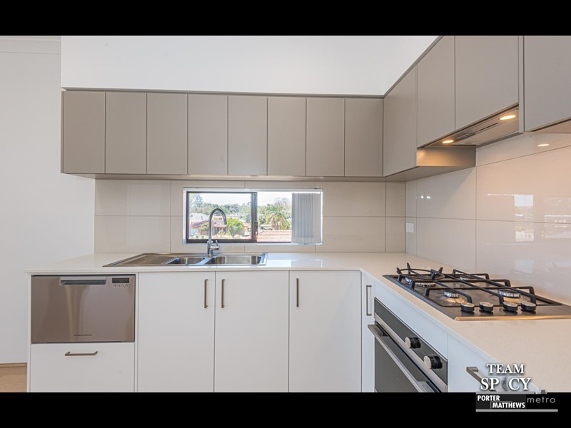 Property for sale in Cloverdale : Porter Matthews Metro Real Estate