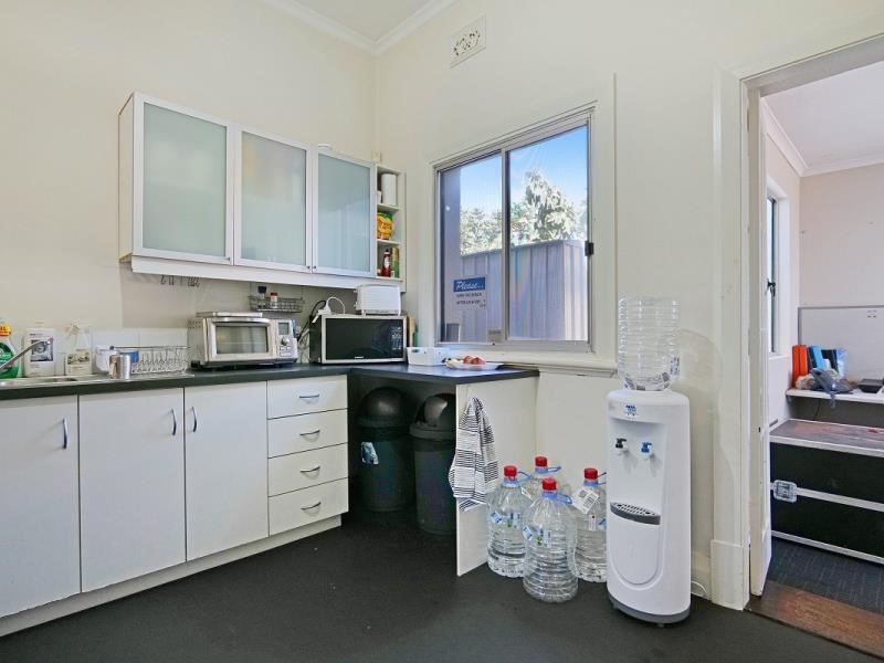 Property For Sale in Redcliffe : Ross Scarfone Real Estate