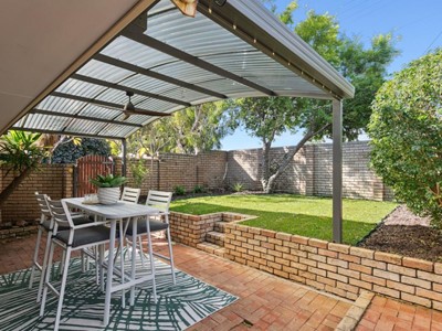 Property for sale in Scarborough : West Coast Real Estate