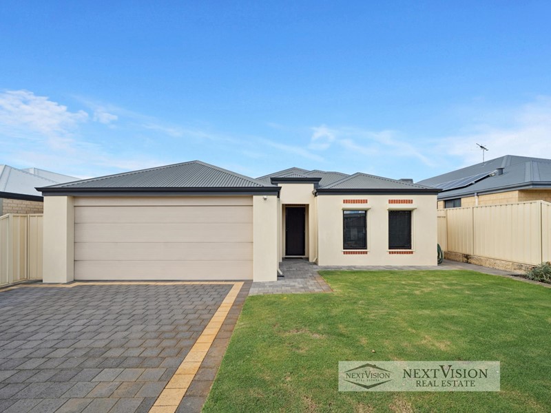 Property for sale in Beeliar