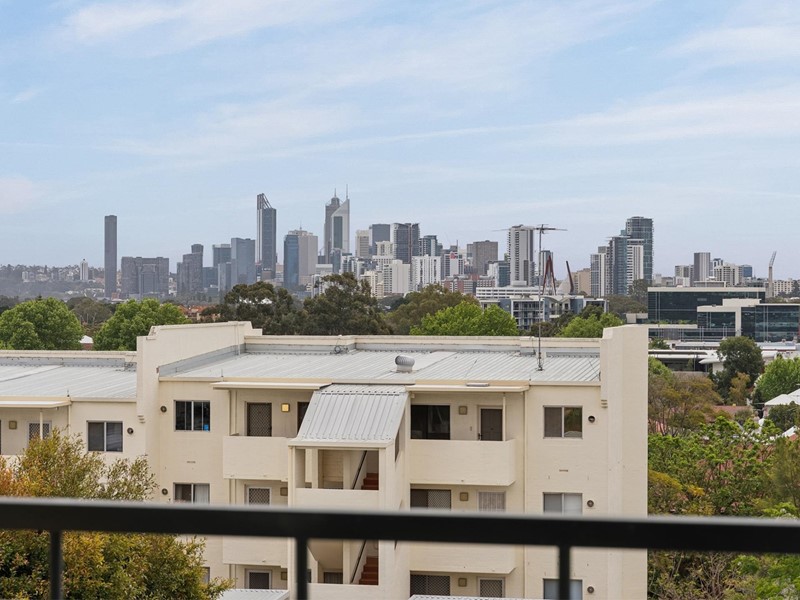 Property For Lease in Victoria Park