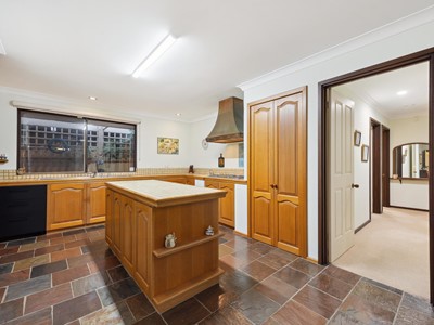 Property for sale in Attadale : Jacky Ladbrook Real Estate