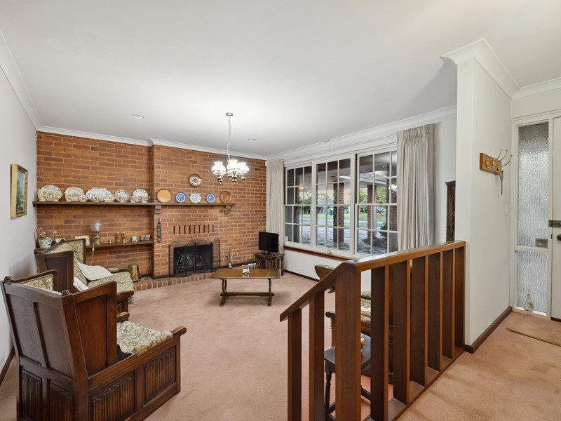 Property for sale in Attadale : Jacky Ladbrook Real Estate