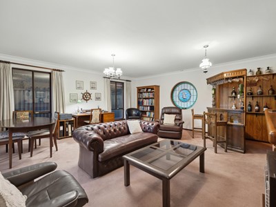 Property for sale in Attadale : Jacky Ladbrook Real Estate