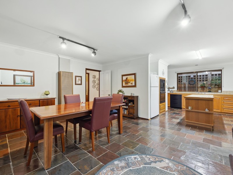 Property for sale in Attadale : Jacky Ladbrook Real Estate