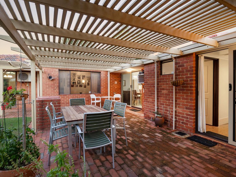 Property for sale in Attadale : Jacky Ladbrook Real Estate