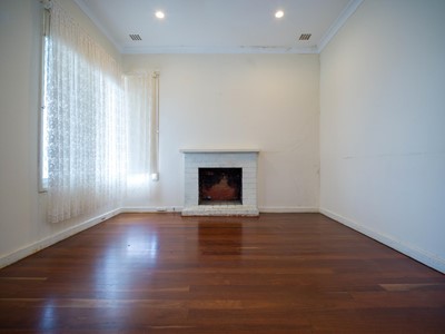 Property for sale in Hamilton Hill : Southside Realty