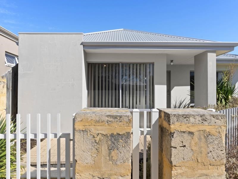 Property for sale in Yanchep