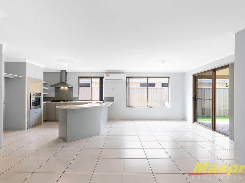 Property for rent in Canning Vale