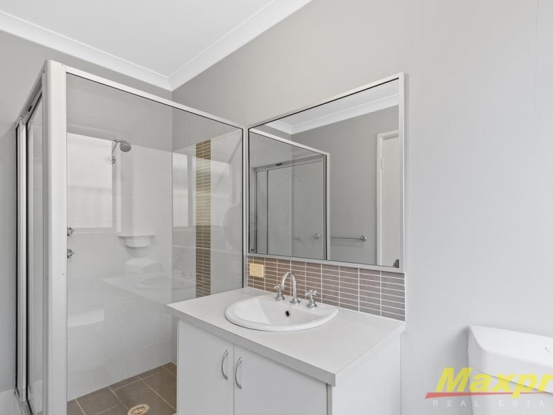 Property for rent in Canning Vale