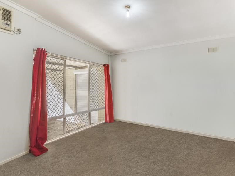 Property for sale in Lynwood