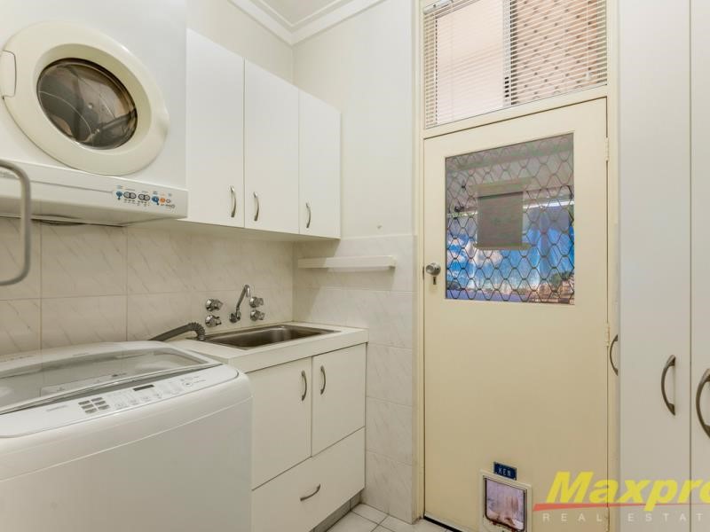 Property for sale in Lynwood