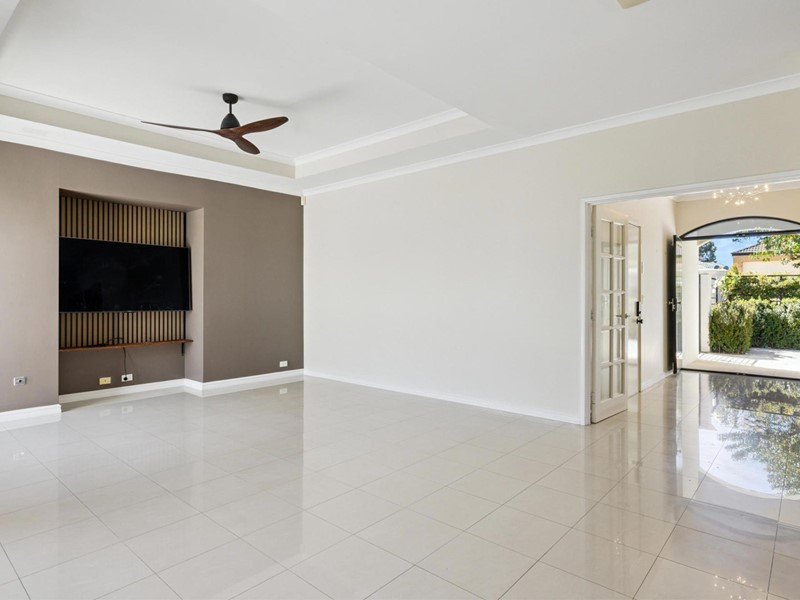 Property for sale in Nollamara : Passmore Real Estate