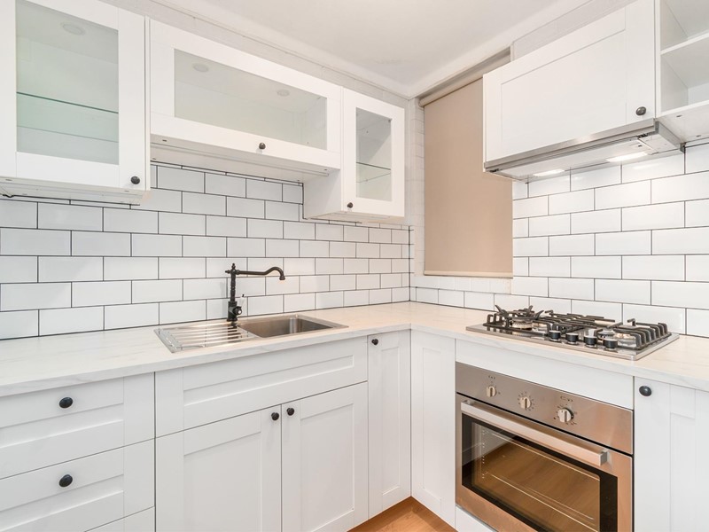 Property For Lease in Victoria Park