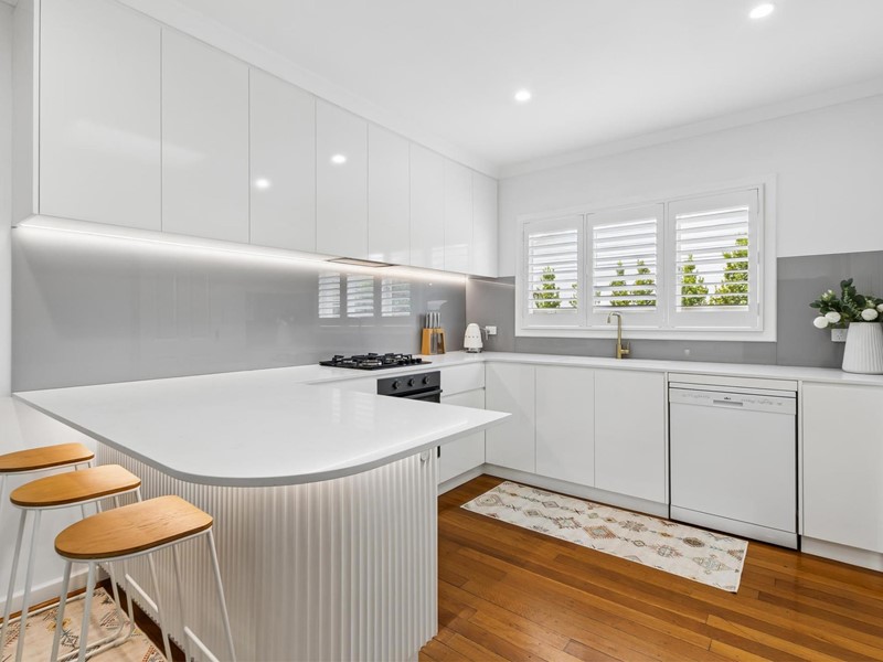 Property for sale in Morley : Passmore Real Estate