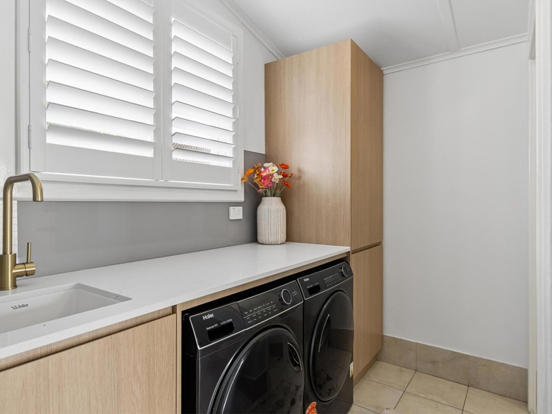 Property for sale in Morley : Passmore Real Estate