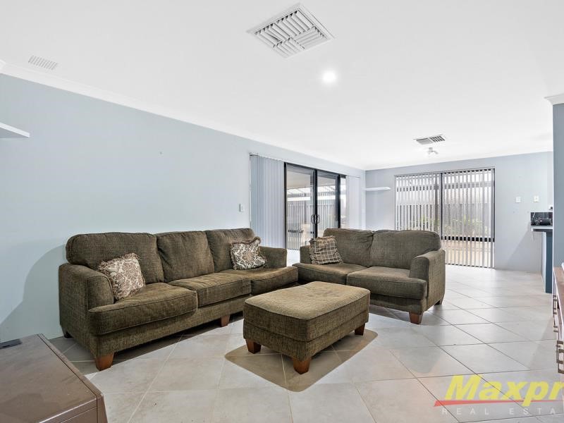 Property for sale in Huntingdale