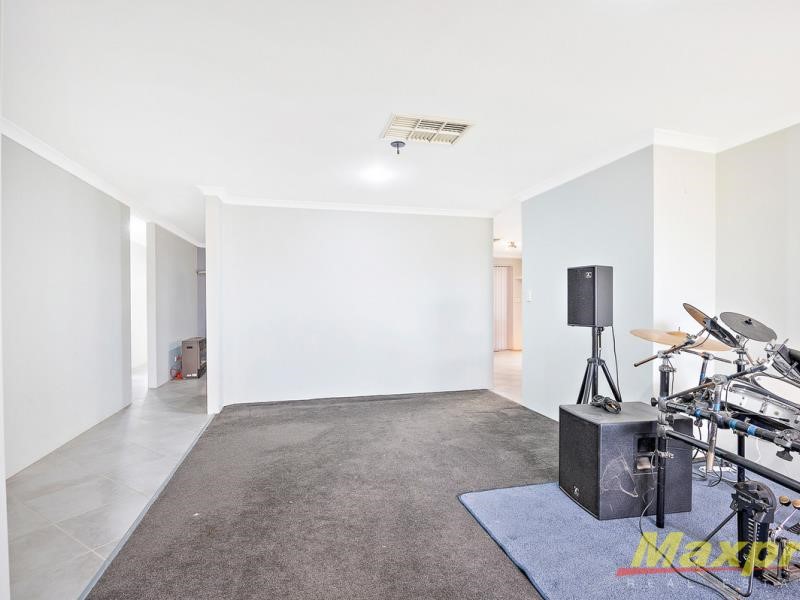 Property for sale in Huntingdale